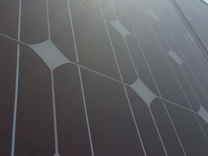 100 W Monocrystalline Solar Panel, 12 V, 36 Cells
