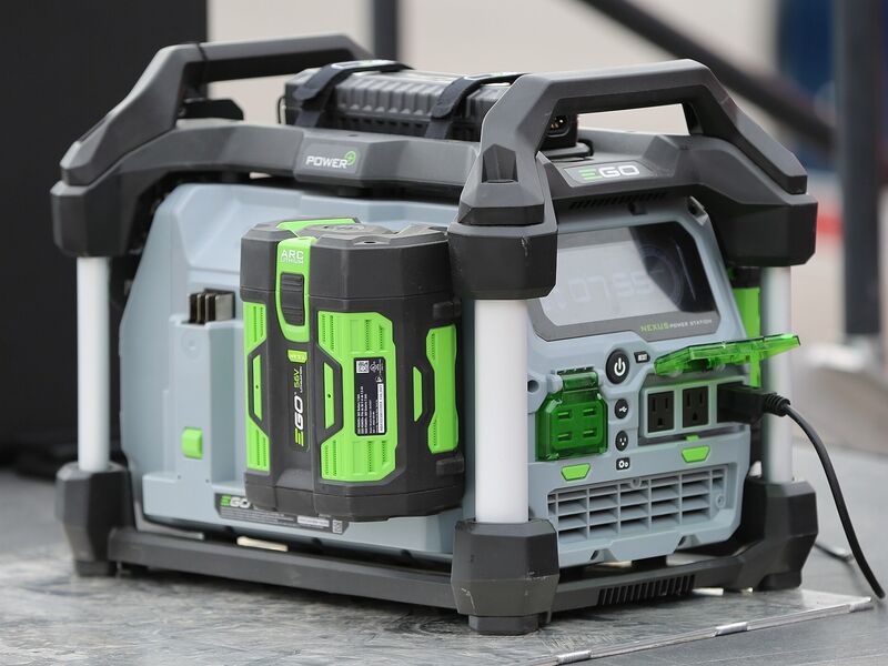 Job-Site Power Station for 56 V Tool Batteries, 3,000 W (Batteries Not Included)